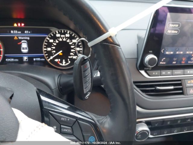 1N4BL4DWXMN345587 Nissan Altima Sv Intelligent Awd