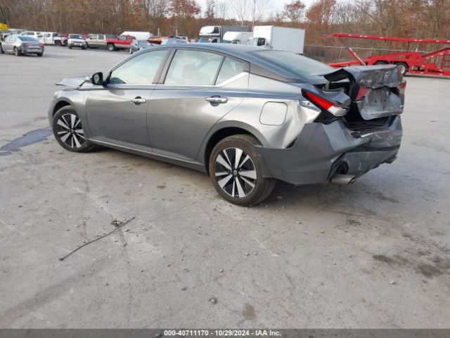 1N4BL4DWXMN345587 Nissan Altima Sv Intelligent Awd
