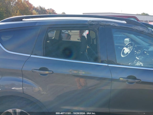 Ford ESCAPE SE 2019 1FMCU9GD1KUA31411 Image 18
