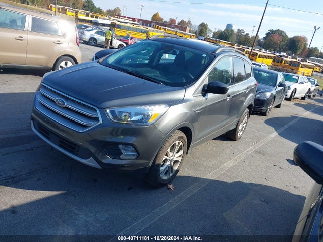 Ford ESCAPE SE 2019 1FMCU9GD1KUA31411 Image 2