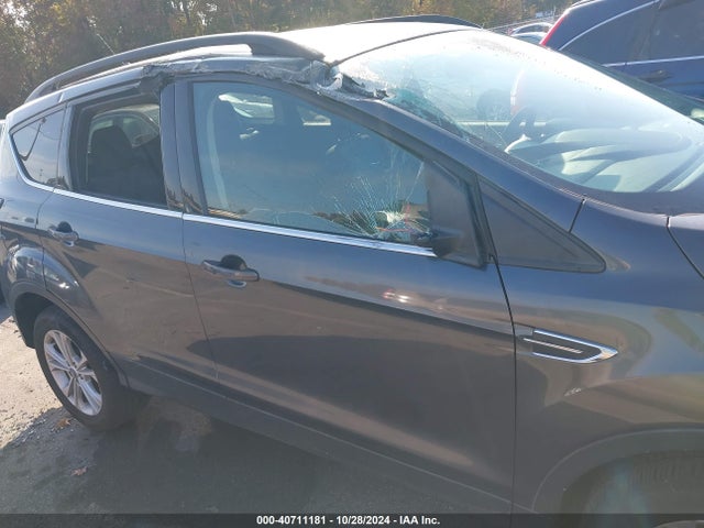 Ford ESCAPE SE 2019 1FMCU9GD1KUA31411 Image 6