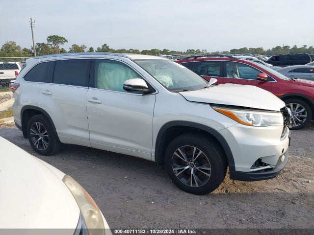 5TDJKRFH4GS313155 Toyota Highlander Xle V6