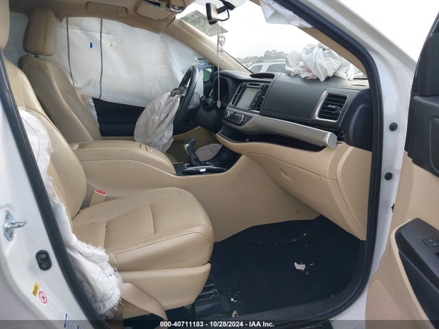 5TDJKRFH4GS313155 Toyota Highlander Xle V6