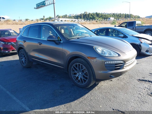 2011 PORSCHE CAYENNE WP1AA2A21BLA02630 Photo 0