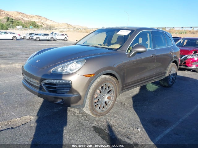 2011 PORSCHE CAYENNE WP1AA2A21BLA02630 Photo 1