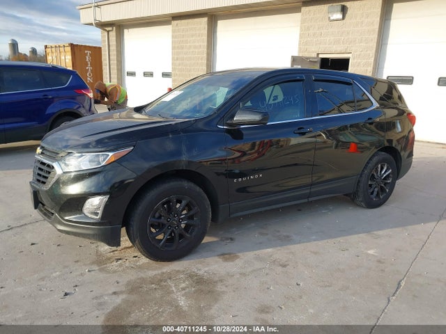 Chevrolet EQUINOX LT 2019 2GNAXKEV9K6166728 Image 2