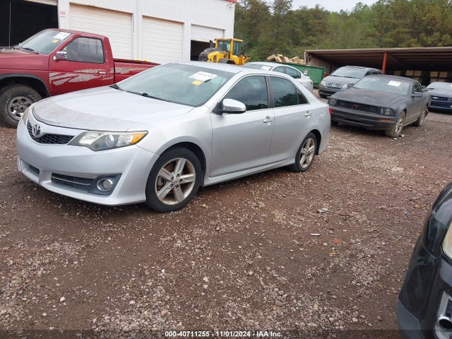 Toyota CAMRY SE 2014 4T1BF1FK7EU812493 Image 2