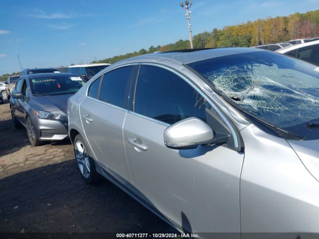 YV126MFC6F1309663 Volvo S60 T5 Premier Plus