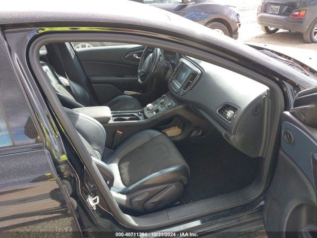 Chrysler 200 S 2016 1C3CCCBB9GN130347 Image 5