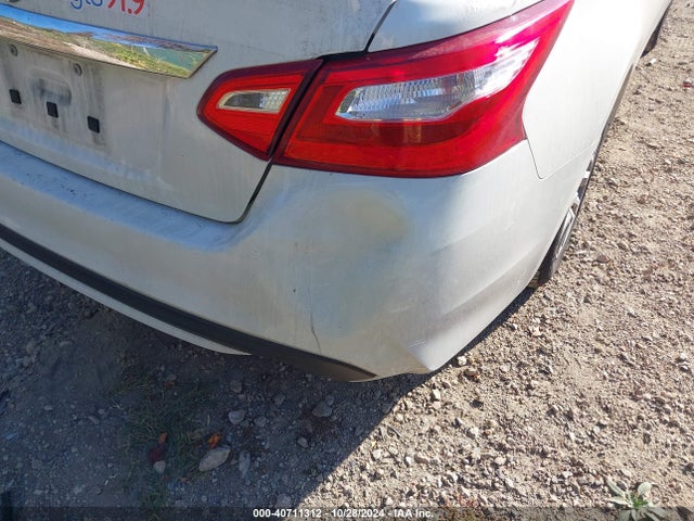 Nissan Altima 2.5 S 2017 1N4AL3AP4HN315719 Image 19