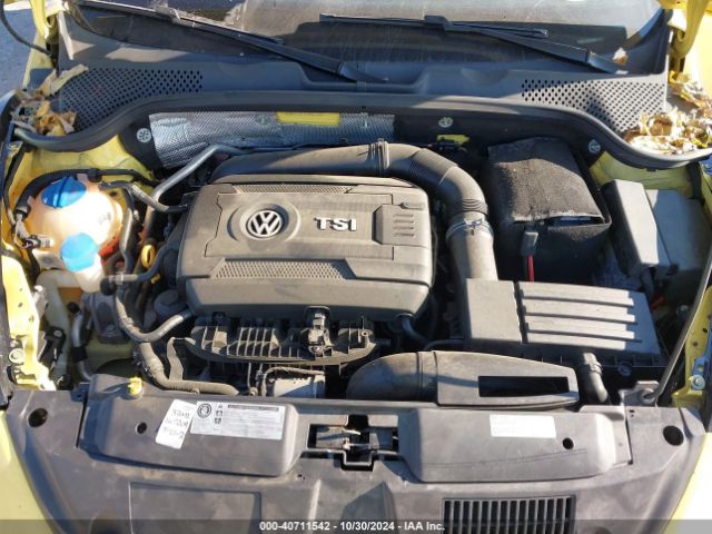 3VW517AT9FM821203 Volkswagen Beetle 1.8t