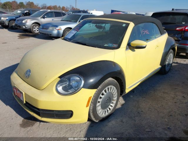 3VW517AT9FM821203 Volkswagen Beetle 1.8t