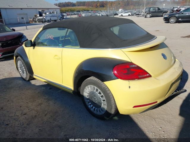 3VW517AT9FM821203 Volkswagen Beetle 1.8t