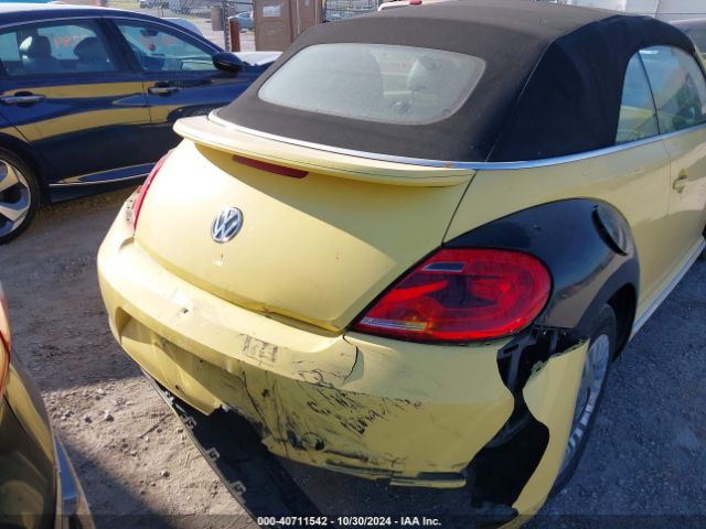 3VW517AT9FM821203 Volkswagen Beetle 1.8t