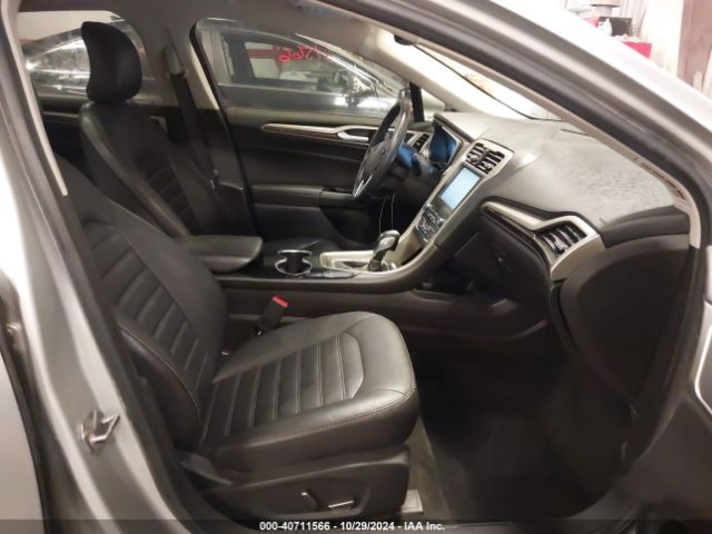 3FA6P0HD7GR355602 Ford FUSION SE