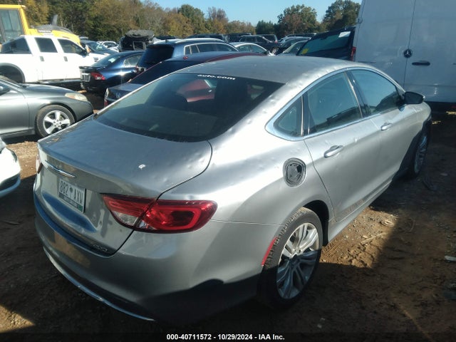 Chrysler 200 Limited 2015 1C3CCCAB2FN622802 Image 4