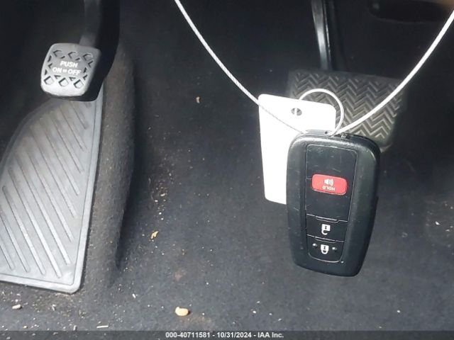 JTDKARFU2G3515014 Toyota Prius Three Touring