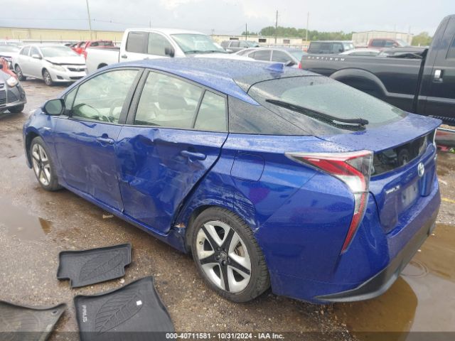 JTDKARFU2G3515014 Toyota Prius Three Touring