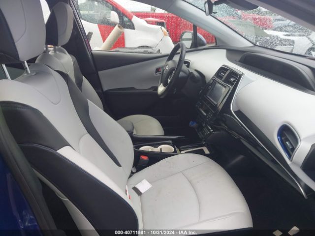 JTDKARFU2G3515014 Toyota Prius Three Touring