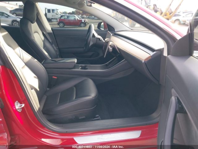 5YJ3E1EB0JF091613 Tesla Model 3 Long Range/performance