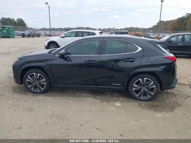 JTHU9JBHXK2006121 Lexus UX 250H