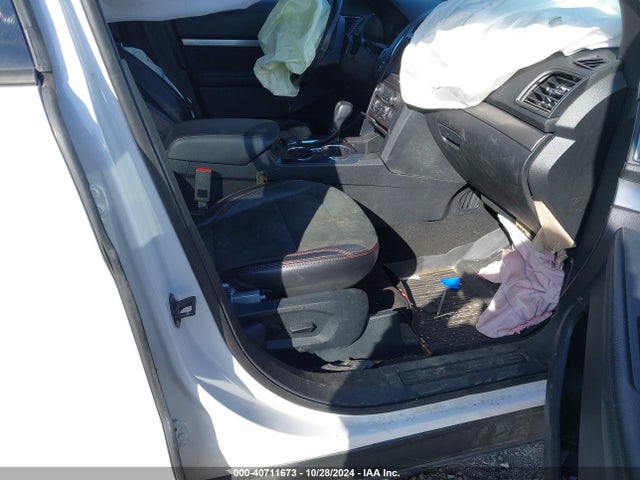 Ford EXPLORER XLT 2019 1FM5K8DH1KGB04825 Image 5