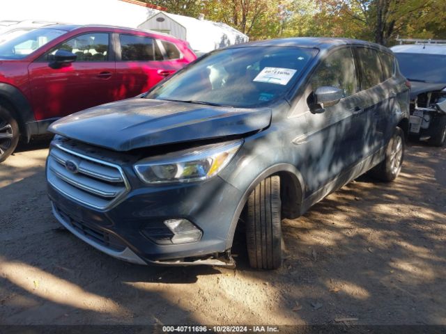 1FMCU0GD0KUB49400 Ford ESCAPE SE