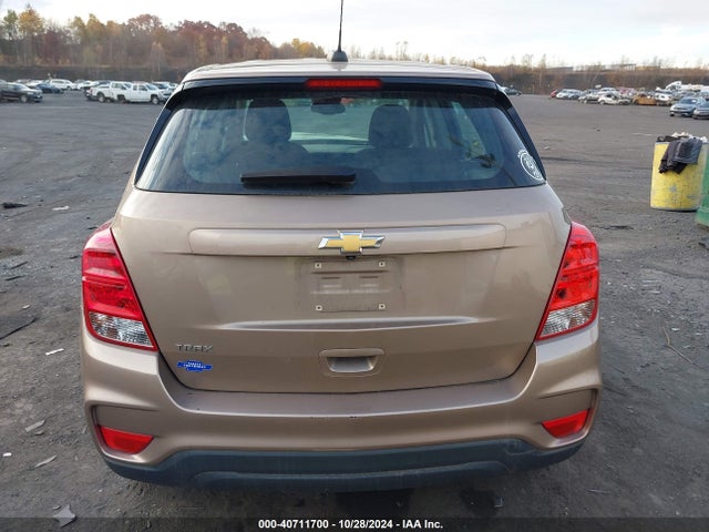 Chevrolet TRAX LS 2018 3GNCJKSB6JL295119 Image 16