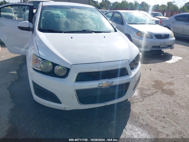 Chevrolet Sonic Lt Auto 2016 1G1JC5SHXG4126731 Image 6