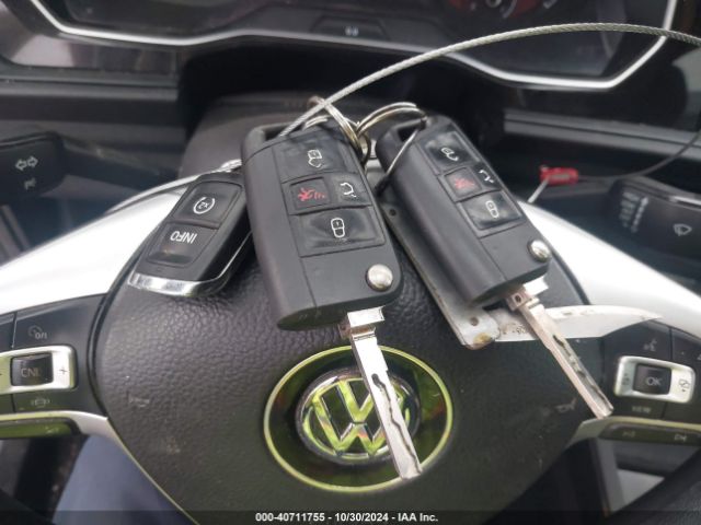 3VWCB7BU2KM249526 Volkswagen Jetta 1.4t R-line/1.4t S/1.4t Se