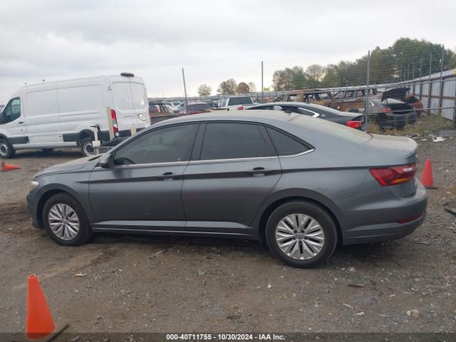 3VWCB7BU2KM249526 Volkswagen Jetta 1.4t R-line/1.4t S/1.4t Se