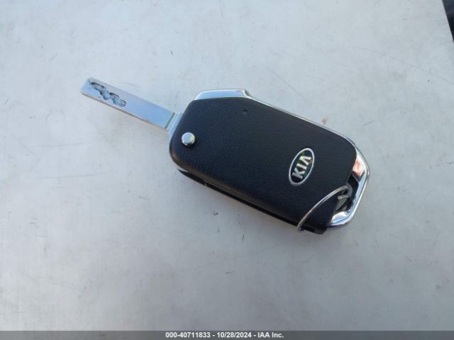 3KPF34AD5KE034116 KIA FORTE S