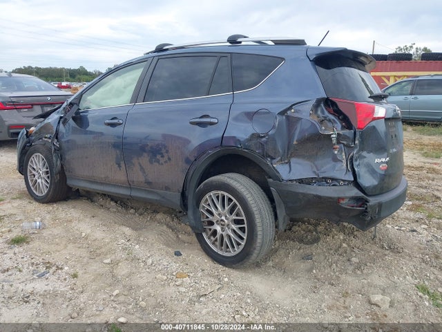 Toyota RAV4 LE 2014 JTMZFREV8ED034234 Image 3