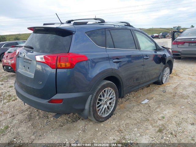 Toyota RAV4 LE 2014 JTMZFREV8ED034234 Image 4