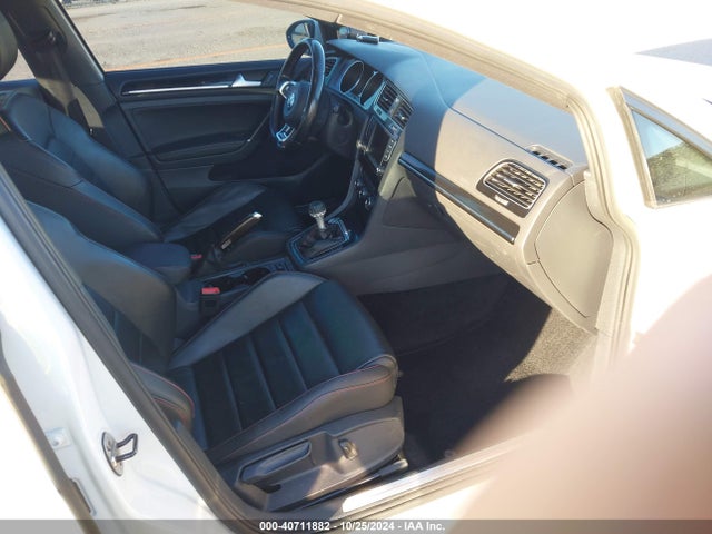 3VW5T7AU0GM041692 Volkswagen Golf Gti Se 4-door