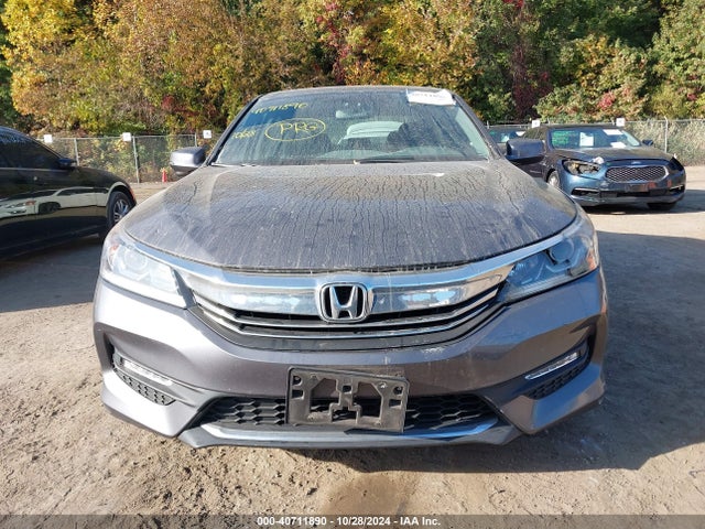 Honda ACCORD EX 2016 1HGCR2E72GA154168 Image 13