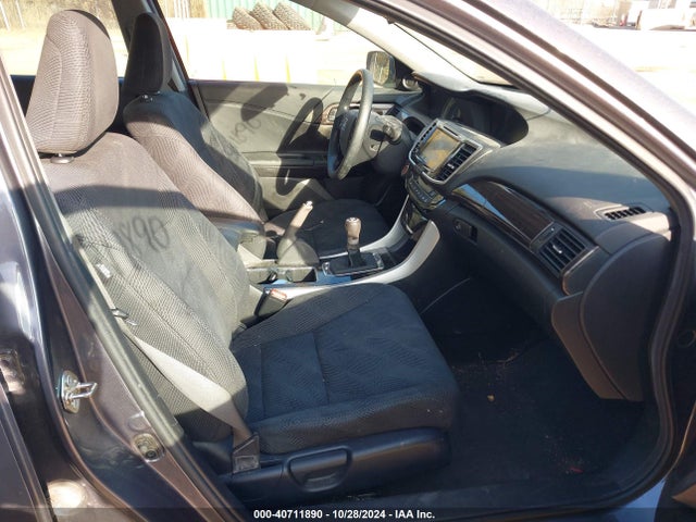 Honda ACCORD EX 2016 1HGCR2E72GA154168 Image 5