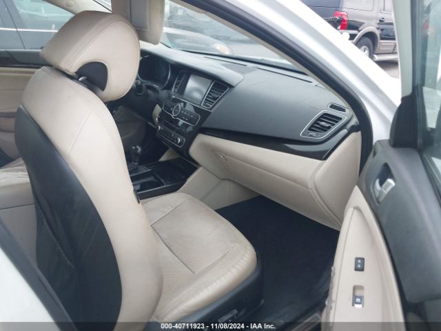 KNALN4D71F5186783 KIA Cadenza Premium