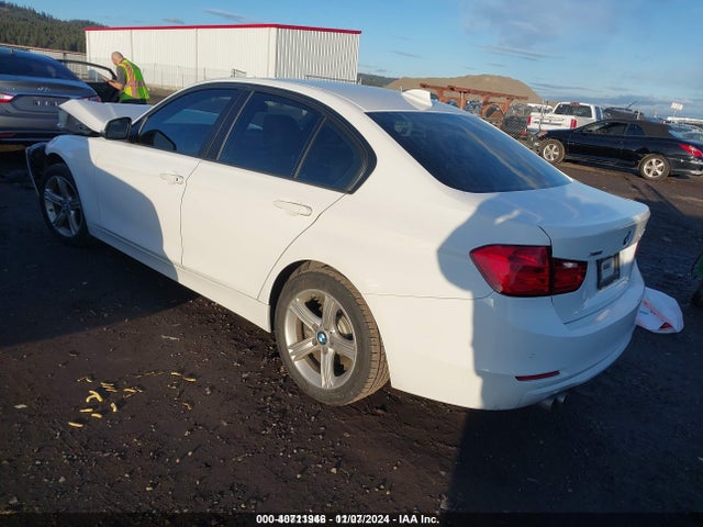 WBA3B5G59FNS19442 BMW 328I