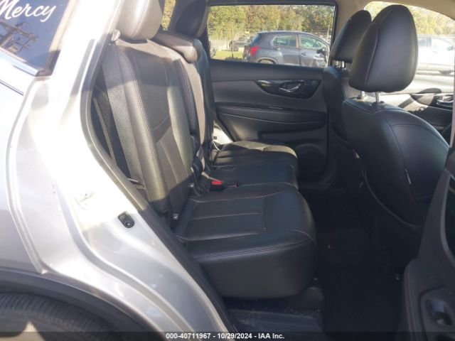 5N1AT2MV2JC801165 Nissan Rogue Sl