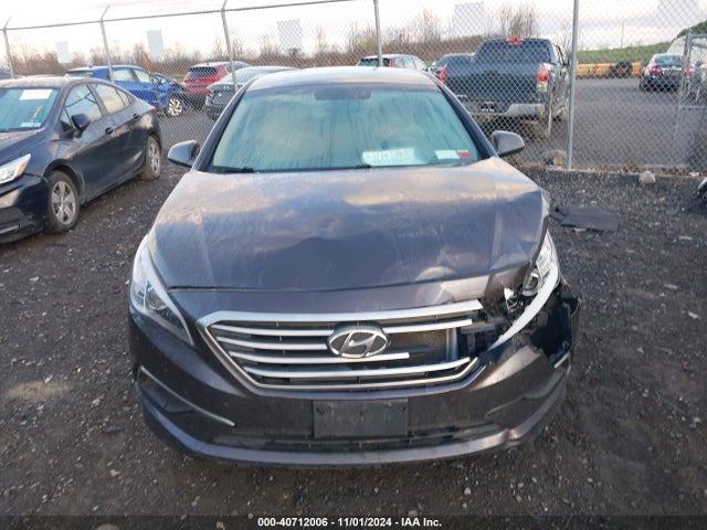 Hyundai SONATA SE 2016 5NPE24AF7GH376797 Image 12
