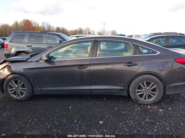 Hyundai SONATA SE 2016 5NPE24AF7GH376797 Image 14
