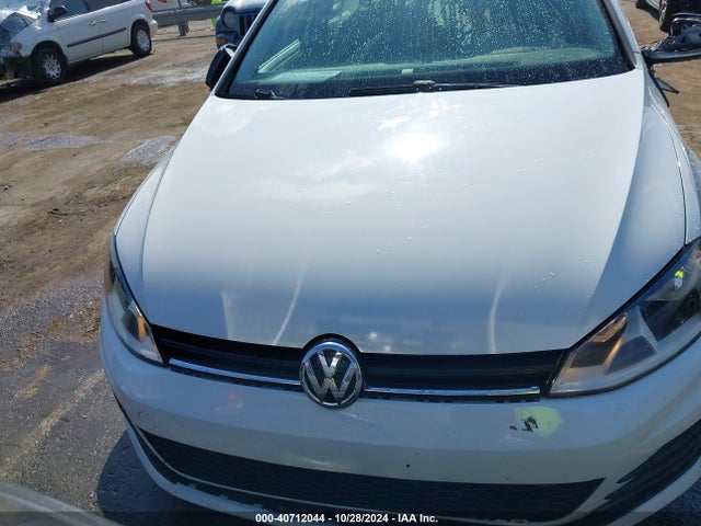 3VWCA7AU6FM516550 Volkswagen Golf Sportwagen Tdi S 4-door