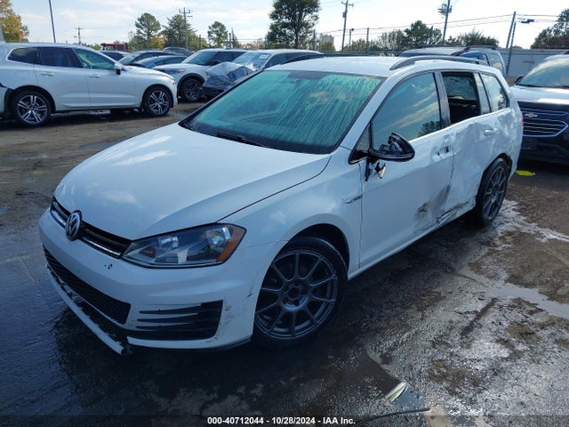 3VWCA7AU6FM516550 Volkswagen Golf Sportwagen Tdi S 4-door