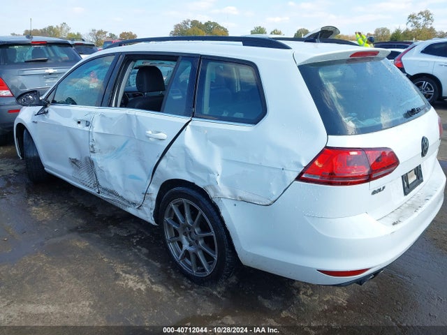3VWCA7AU6FM516550 Volkswagen Golf Sportwagen Tdi S 4-door