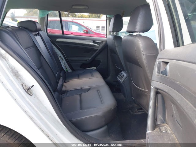 3VWCA7AU6FM516550 Volkswagen Golf Sportwagen Tdi S 4-door