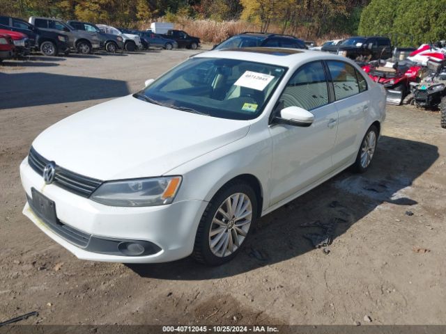 3VWL17AJXEM260482 Volkswagen Jetta 1.8t Sel
