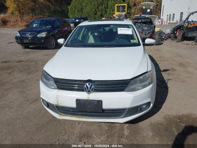 3VWL17AJXEM260482 Volkswagen Jetta 1.8t Sel