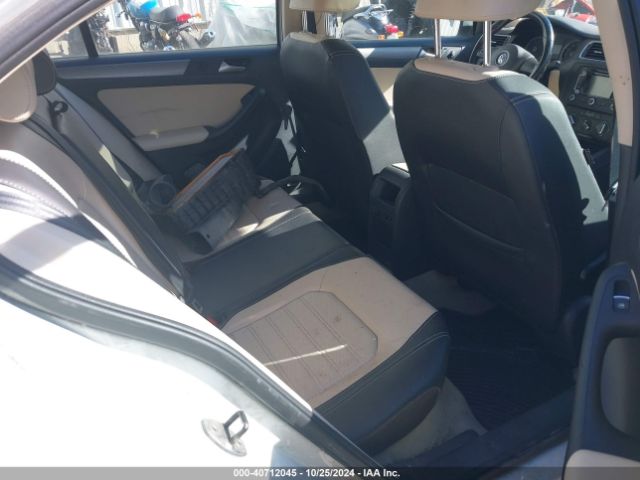 3VWL17AJXEM260482 Volkswagen Jetta 1.8t Sel