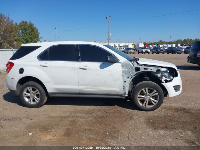 Chevrolet EQUINOX LS 2017 2GNALBEKXH1603949 Image 13